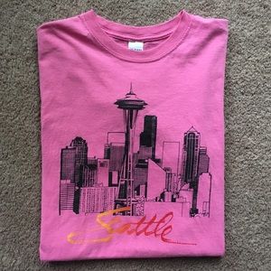 Vintage Seattle Skyline T-shirt